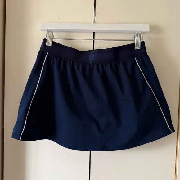 Nike Navy Athletic Tennis Skirt with White Accents Size Medium - Picture 4 of 6